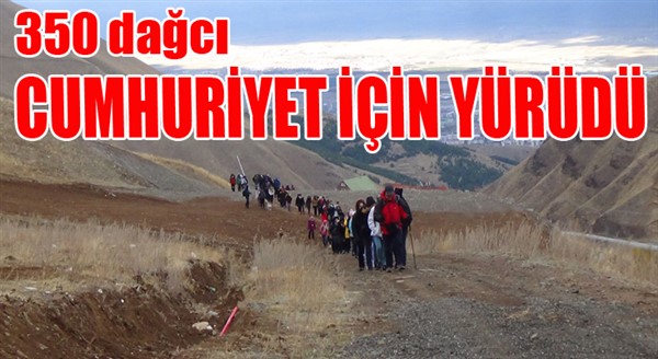 350 dağcı Cumhuriyet için yürüdü 