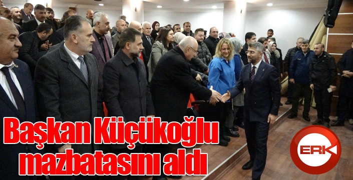 Başkan Küçükoğlu mazbatasını aldı